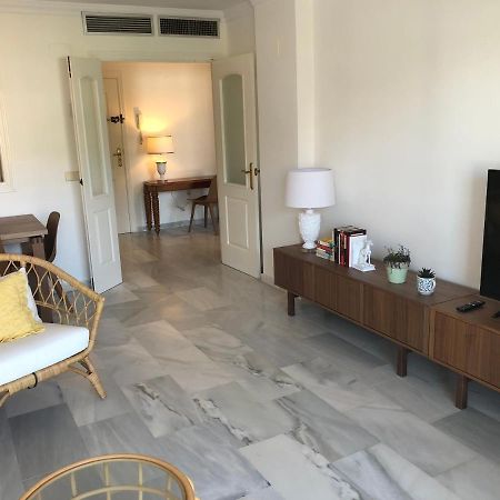 Inspiring Apartment In Carihuela Beach Torremolinos Exteriér fotografie